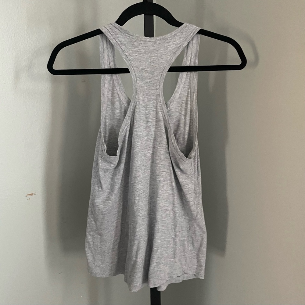 Fabletics Aloha Grey Razorback Tank Top Size Small - Picture 2 of 3